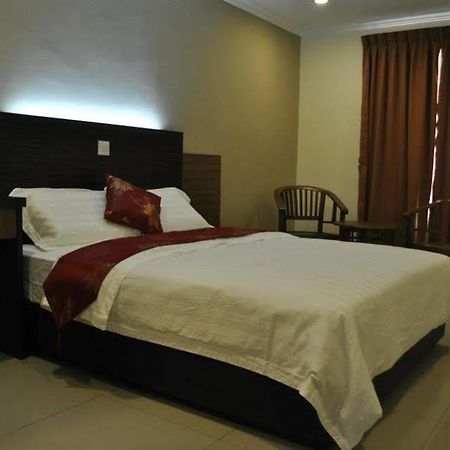 Hotel 18 Carat Malacca Εξωτερικό φωτογραφία