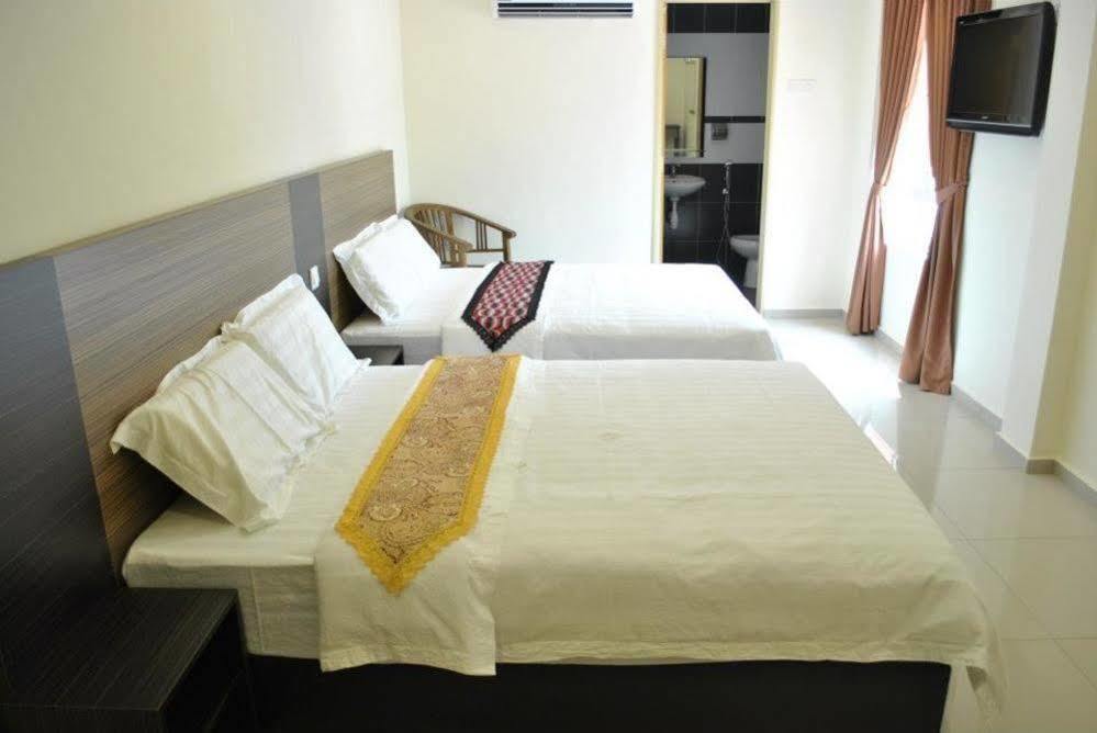 Hotel 18 Carat Malacca Εξωτερικό φωτογραφία